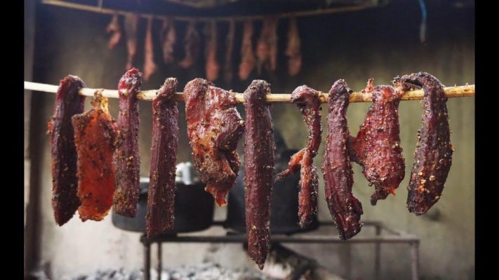 4 cách bảo quản thịt lợn gác bếp hiệu quả, không bị mốc